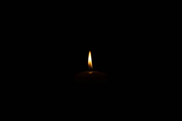 Αναμμένο Κερί Απομονωμένο Στο Μαύρο Υπόβαθρα Και Υφές — Φωτογραφία Αρχείου