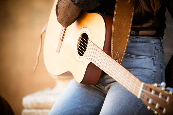 기타를 소녀의 — 스톡 사진