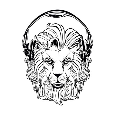 Kulaklıklı aslan. Beyaz arkaplanda aslan başı.