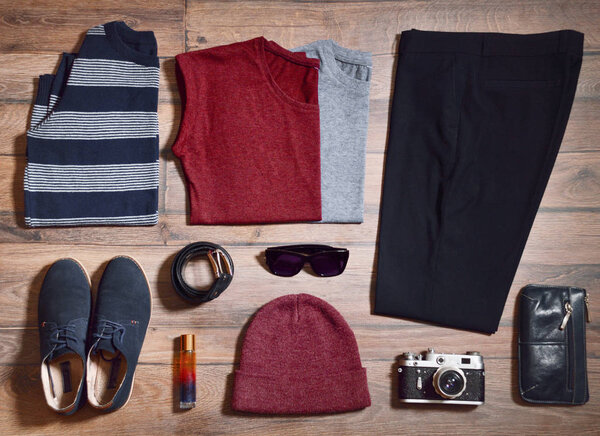 Топ вид стильной женской одежды
