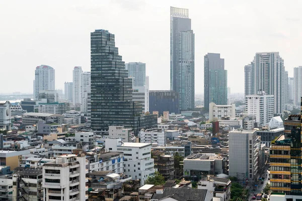 Cityscape of picturesque Bangkok at daytime from rooftop. Panoramic skyline of the biggest city in Thailand. The concept of metropolis. Unique Asia. — Stock Photo, Image
