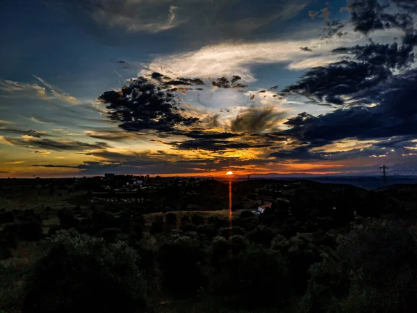 Mer Nuages Dans Coucher Soleil Une Piste Cyclable Qui Traverse — Photo