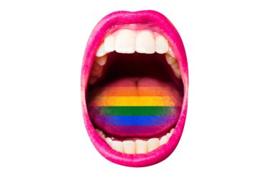 Lgbt bayrağı kadının ağzına dilini, Gökkuşağı bayrağı seksi kavramı. Ruj, beyaz dişler, gökkuşağı kızın dilinde kadın dudaklarla. Kadın çığlıkları ralli gurur azınlıkların hakları konusunda