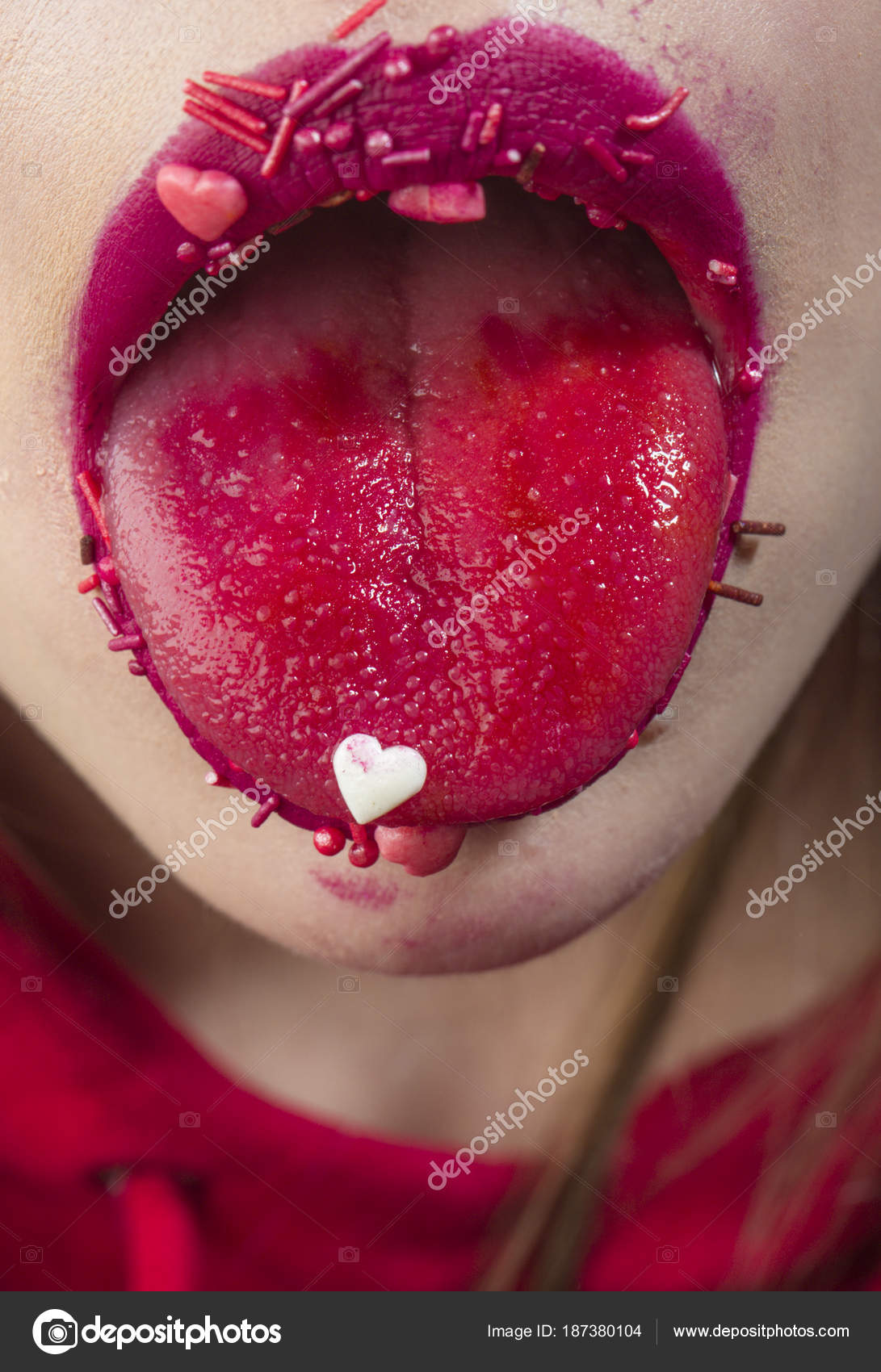 Lipstick blowjob Fotos