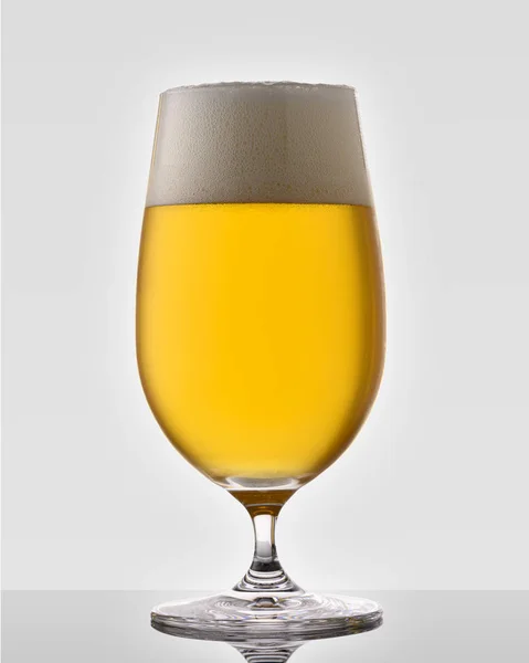 Vaso Cerveza Aislado Fondo Blanco — Foto de Stock