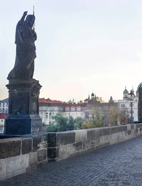 Paysage urbain à Prague en automne — Photo