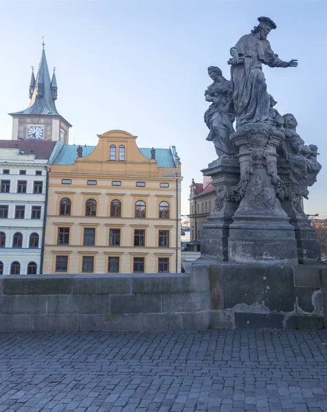 Paysage urbain à Prague en automne — Photo