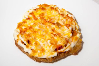 Çeşitlilik, restoran menüsü, beyaz bir arkaplanda çekim, çörek, pirzola, salata, pizza, çorba, meze, sosis, patates, vinaigrette, olivier, lezzetli yiyecekler, sağlıklı yiyecekler, ekolojik ürün