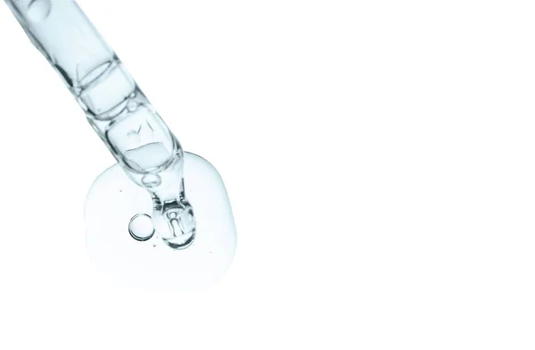 Kosmetická Pipeta Sérovými Kapkami Kolagenu Peptidů Detailně Izolovaných Bílo Kapátko — Stock fotografie