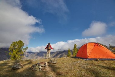 El ile backpacker direkleri.