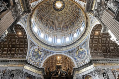 Roma 'daki San Pietro Kubbesi' nin güzel manzarası.