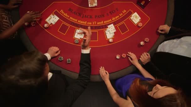 Graczy hazard w kasynie — Wideo stockowe