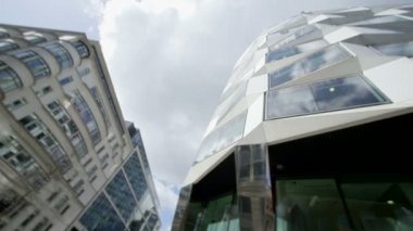 Modern ofis binaları
