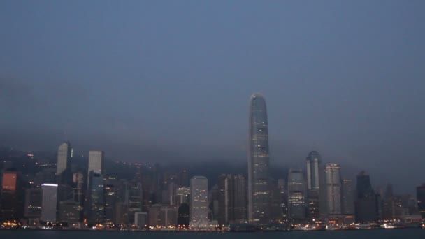 Grattacieli moderni e Victoria Harbour — Video Stock