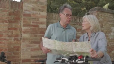 üst düzey iki haritaya bakıyordum 