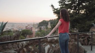 Barselona manzarayı kadın