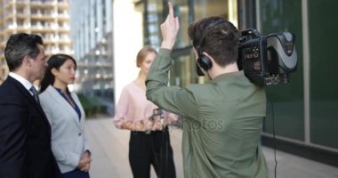 Yayın için kaydedilen Medya Grup röportaj