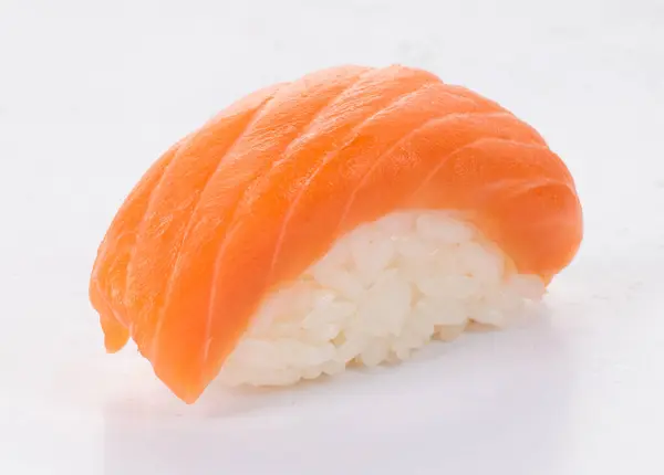 Gustoso Sushi Fresco Isolato Sfondo Bianco Cucina Giapponese Cucina Asiatica — Foto Stock