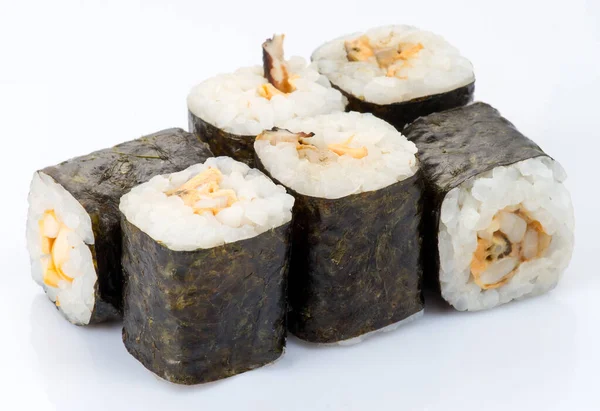 Leckere Frische Sushi Rollen Isoliert Auf Weißem Hintergrund Japanische Küche — Stockfoto