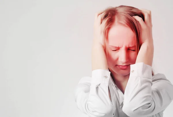 Mädchen Mit Kopfschmerzen Frau Hält Ihren Kopf — Stockfoto