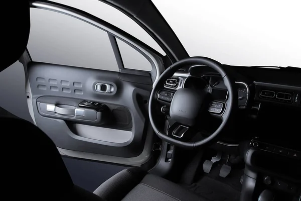 Auto Interieur Moderne Snelheidsmeter Verlicht Dashboard Stuurwiel — Stockfoto