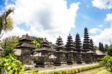 Pagodas de templos asiaticos