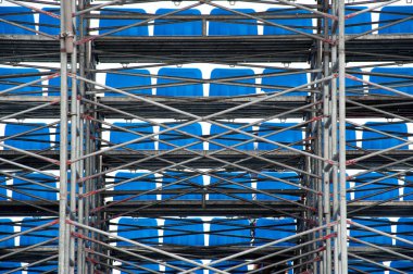 Taşınabilir tribünde satır stadyum.