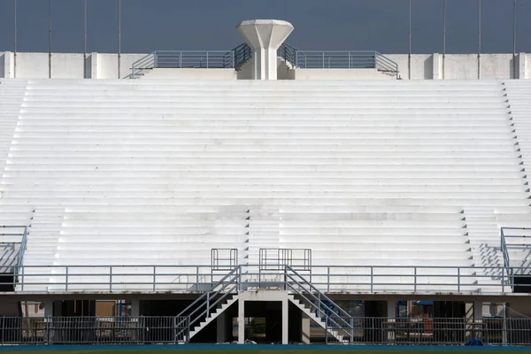 Prázdná místa na stadionu. — Stock fotografie