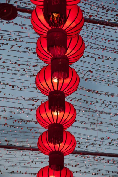 Chinese lanterns shine for New Year,Hanging for decorated. — Stock Photo, Image