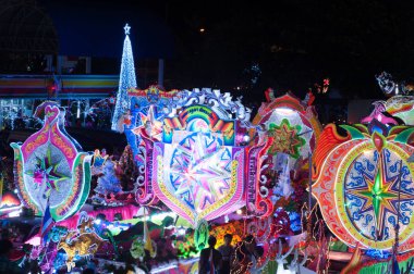 Geçit töreni Noel yıldız Festivali Sakon Nakhon, Tayland.