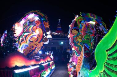 Tayland Noel yıldız Festival geçit.