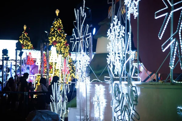 Light decorate beautiful on Christmas Tree Celebration in Bangkok , Thailand. — Stock Photo, Image