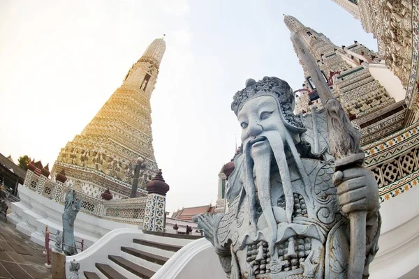 Chinese Guardian Statue Main Feature Wat Arun Ratchawararam Ratworamahawihan Temple — Stock Photo, Image
