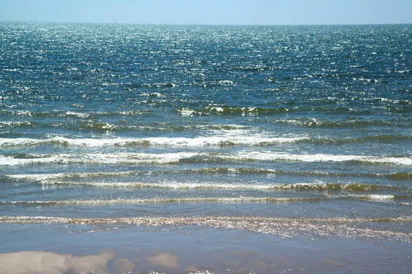 Agua Mar Tropical Refleja Superficie Como Paraíso —  Fotos de Stock