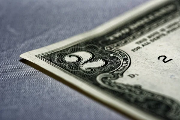 Close-up van de voorkant van een twee dollar bill. — Stockfoto