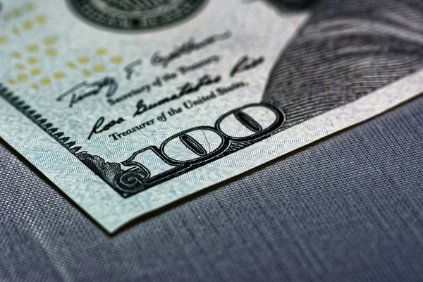 Honderd dollar bill close-up — Stockfoto