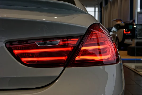 Detalhe sobre a luz traseira de um carro . — Fotografia de Stock