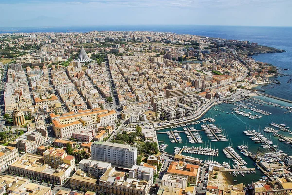 Luftaufnahme der sizilianischen Stadt Syrakus — Stockfoto