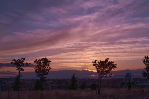 Tramonto Romantico Visto Dai Giardini Sanchinarro — Foto Stock