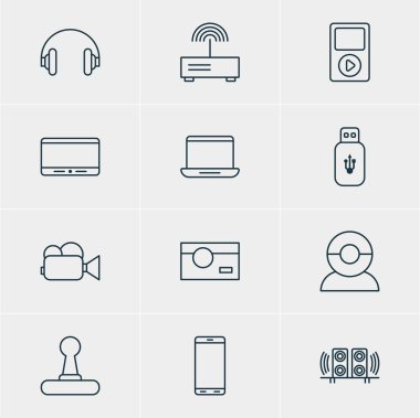 12 teknoloji simgeler vektör Illustration. Düzenlenebilir paket Smartphone, Usb kartı, oyun kumandası ve diğer öğeleri.