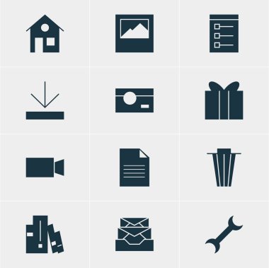 12 Internet simgeler vektör Illustration. Manzara fotoğraf, karşıya yükleme, Video kamera öğelerin düzenlenebilir paketi.