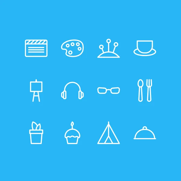 Ilustración de 12 iconos de entretenimiento estilo de línea. Conjunto editable de catering, té, carpa y otros elementos del icono . —  Fotos de Stock