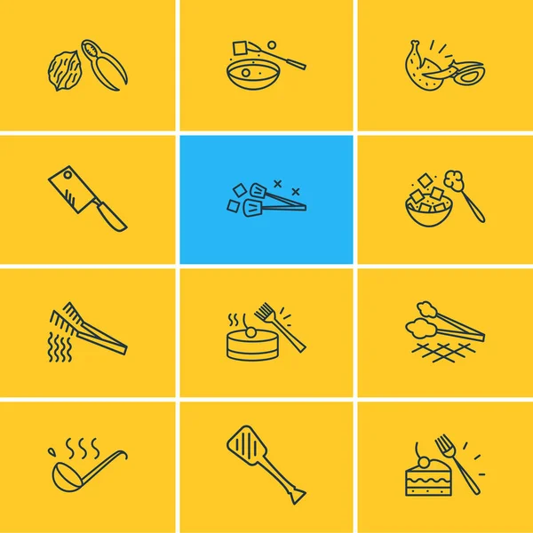 Ilustración de 12 iconos de utensilios estilo de línea. Conjunto editable de cascanueces, pinzas de espagueti, cuchillo para picar y otros elementos del icono . —  Fotos de Stock