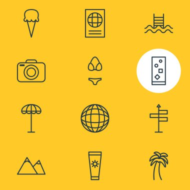 12 yaz ikonu çizgisi çizimi. Düzenlenebilir bikini, havuz, kamera ve diğer simge ögeleri.