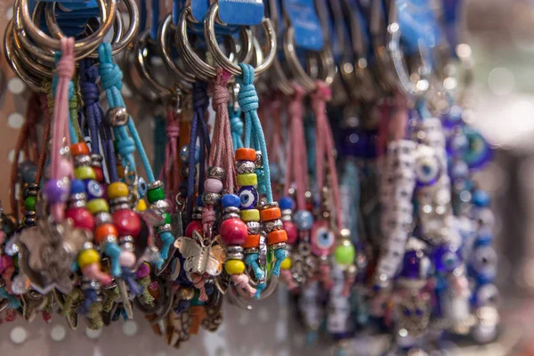 Gösteri-pencere ile Hediyelik eşya, çok renkli bilezik bilezik bir