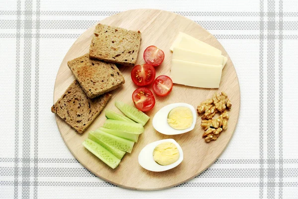 Lanche Leve Pequeno Almoço Com Ovos Legumes — Fotografia de Stock