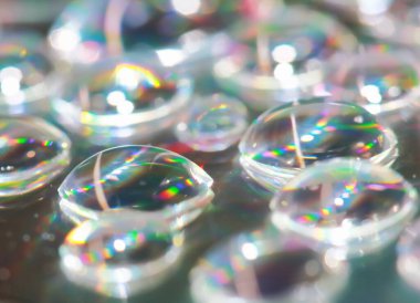 Arka plan için cd içerisindeki dropun makrodaki yansıması