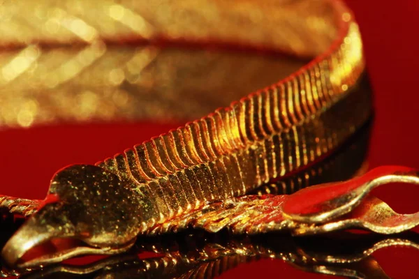 Armband Goud Macro Voor Achtergrond — Stockfoto