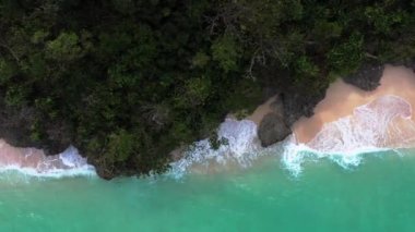 Boracay adası Puka Sahili