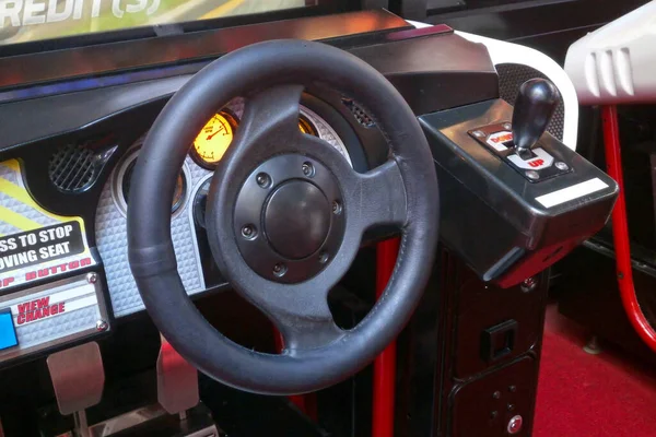 Närbild Ett Hjul Racing Simulator Spel Arkad Med Alla Igenkännliga — Stockfoto